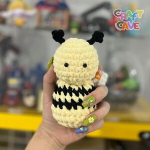 CraftCave BEE NAYNAY Amigurumi Boneka Keychain Cute