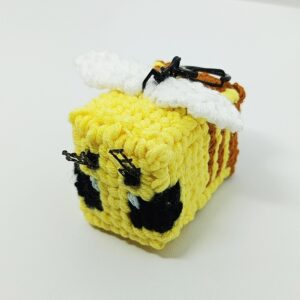 CraftCave BEE MINECRAFT Ganci Rajut Keychain Bag Charms Gantungan Lucu Aesthetic